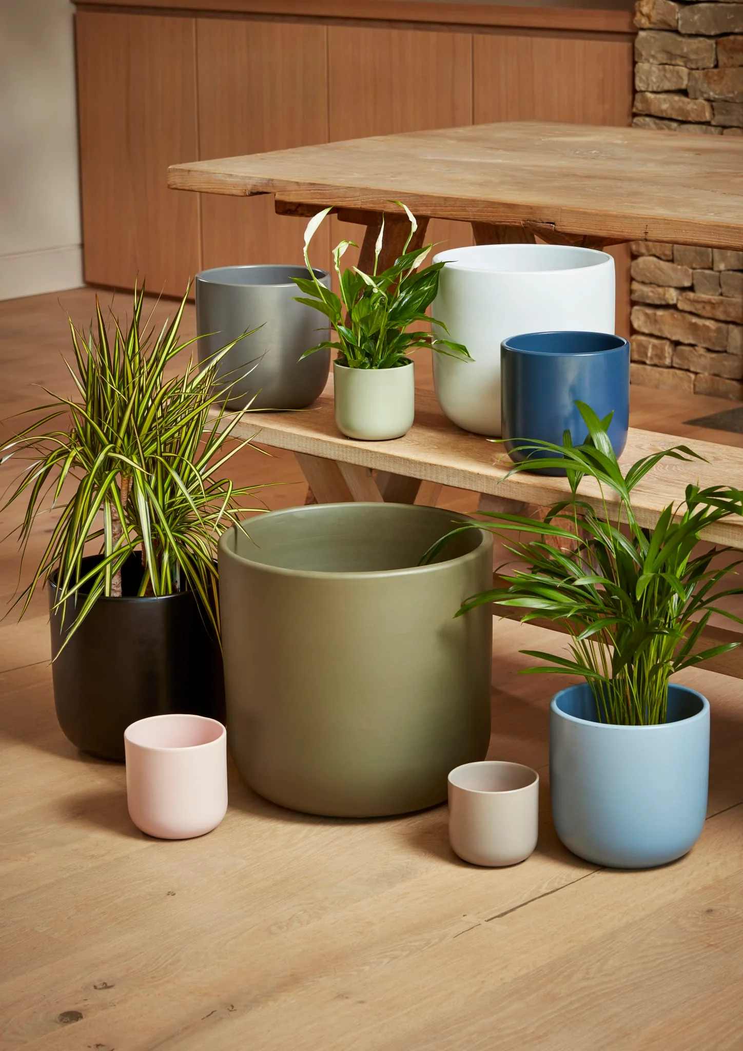 Capri Ceramic Plant Pot, Green - Image 3