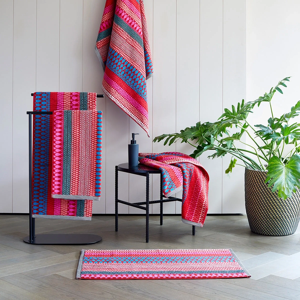 Margo Selby Faversham Towels - Image 4
