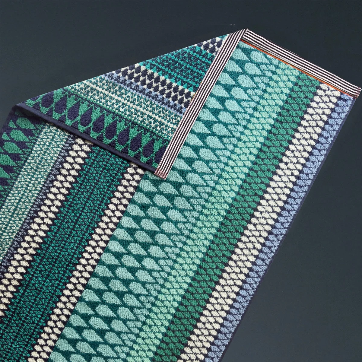 Margo Selby Olivia Towels - Image 5