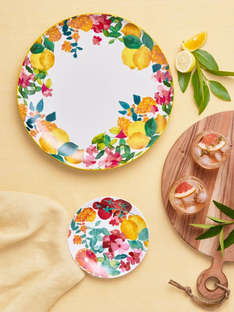 Maxwell & Williams Capri Round Serving Platter - Image 4