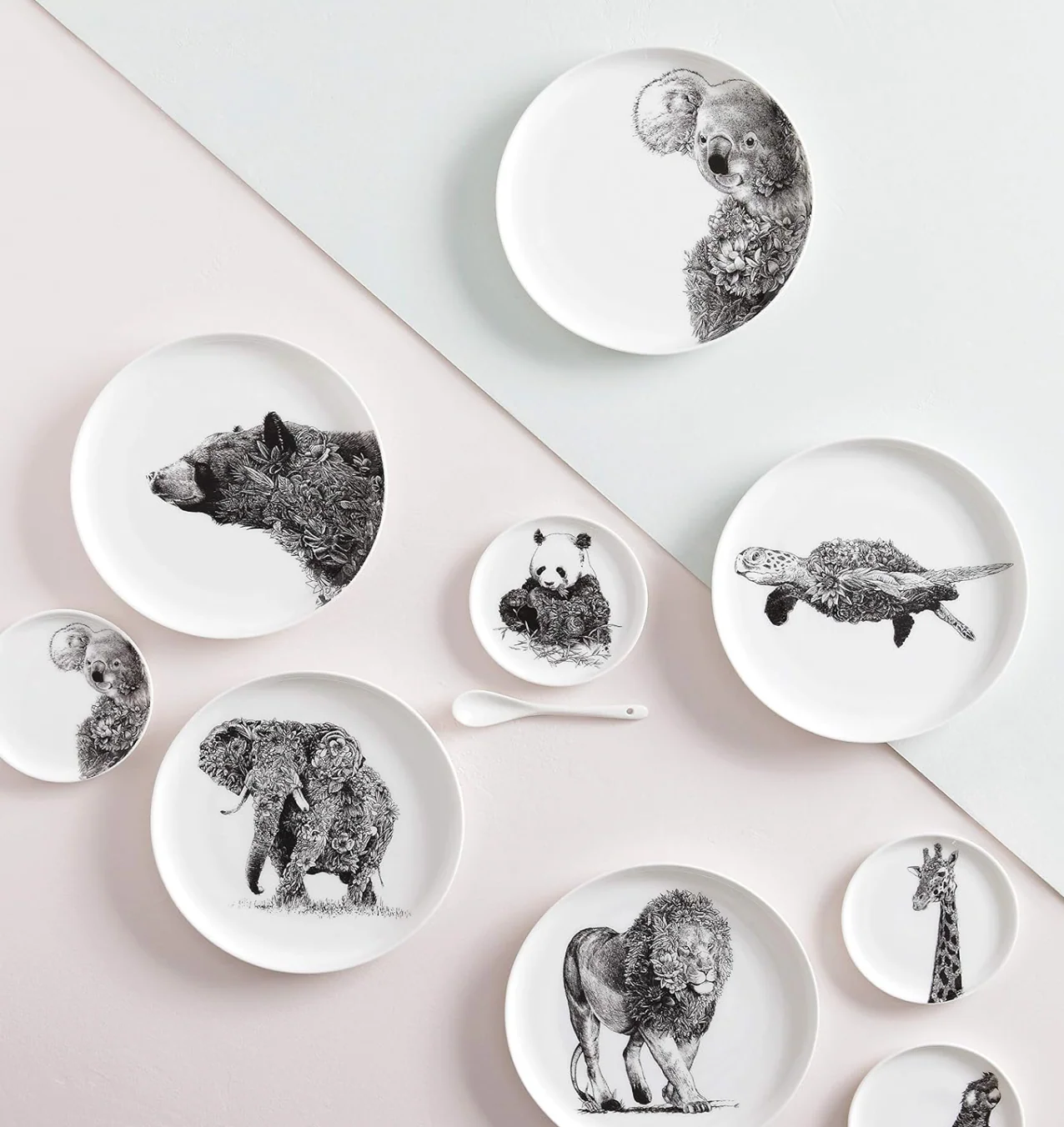Maxwell & Williams Marini Ferlazzo Wildlife Side Plate, Green Sea Turtle - Image 4