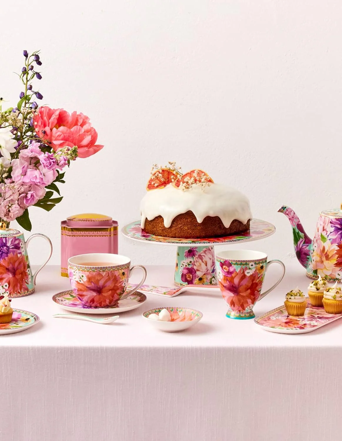 Maxwell & Williams Teas & C’S Dahlia Daze Breakfast Cup & Saucer, Pink - Image 9