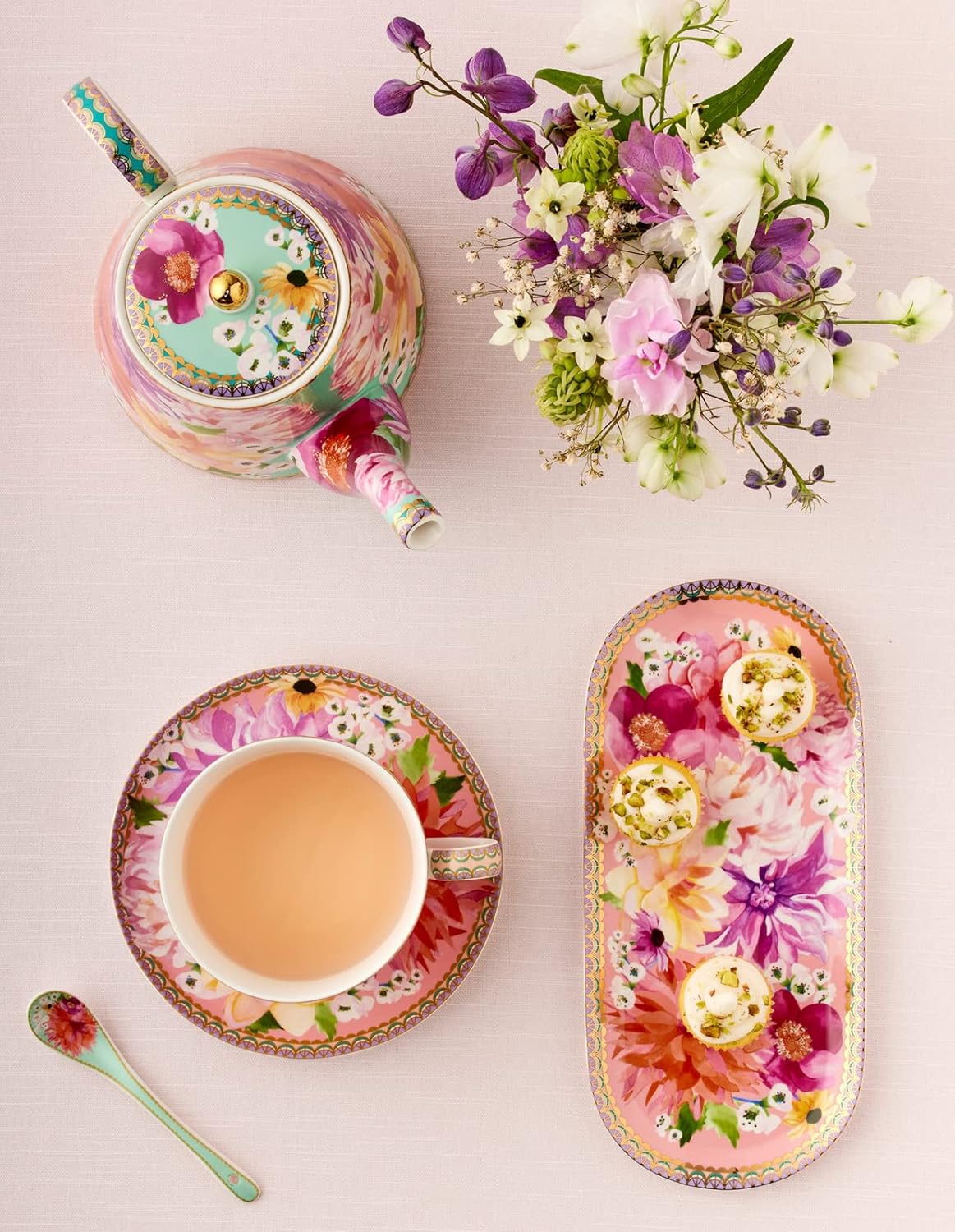 Maxwell & Williams Teas & C’S Dahlia Daze Breakfast Cup & Saucer, Sky - Image 8