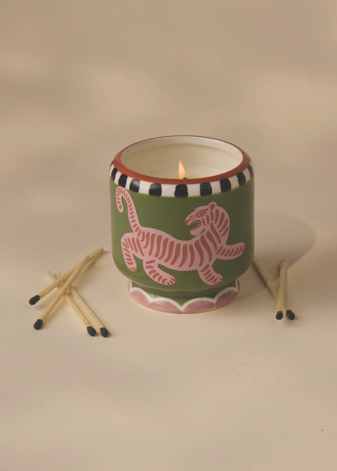 Paddywax A Dopo Tiger Ceramic Scented Candle, Black Cedar & Fig - Image 3