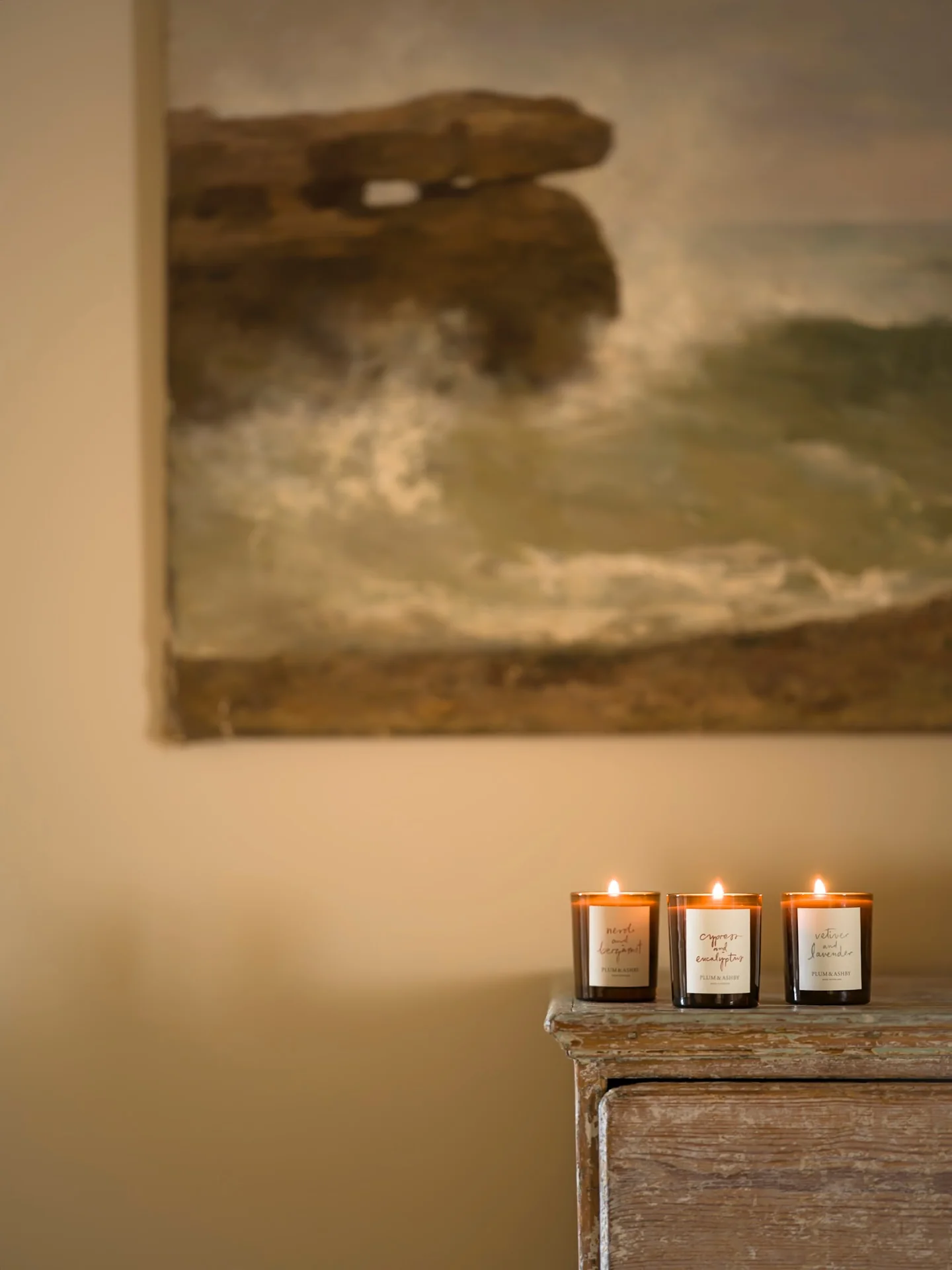 Plum & Ashby Vetiver & Lavender Scented Candle - Image 3
