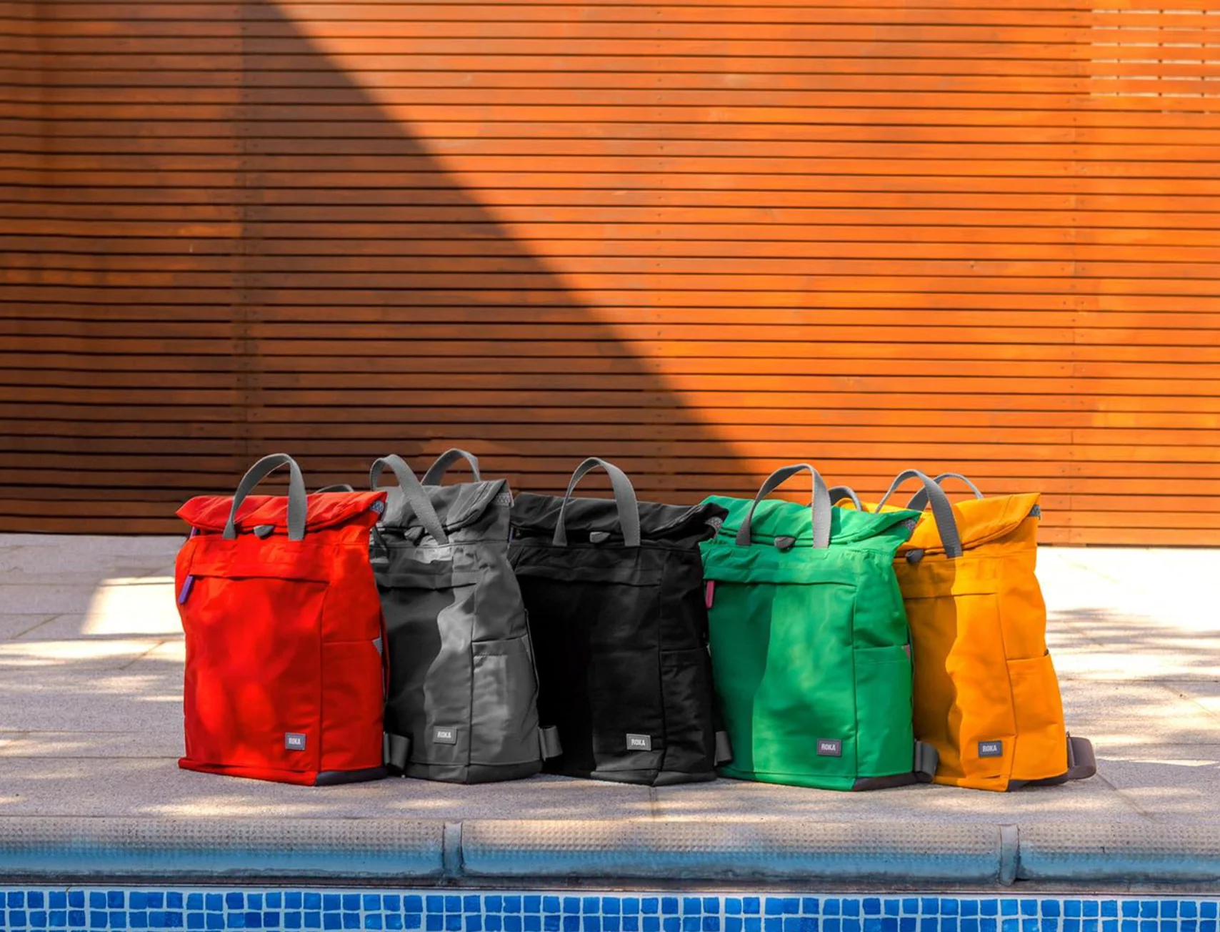 Roka London Finchley Sustainable Canvas Rucksack, Mars Red - Image 9