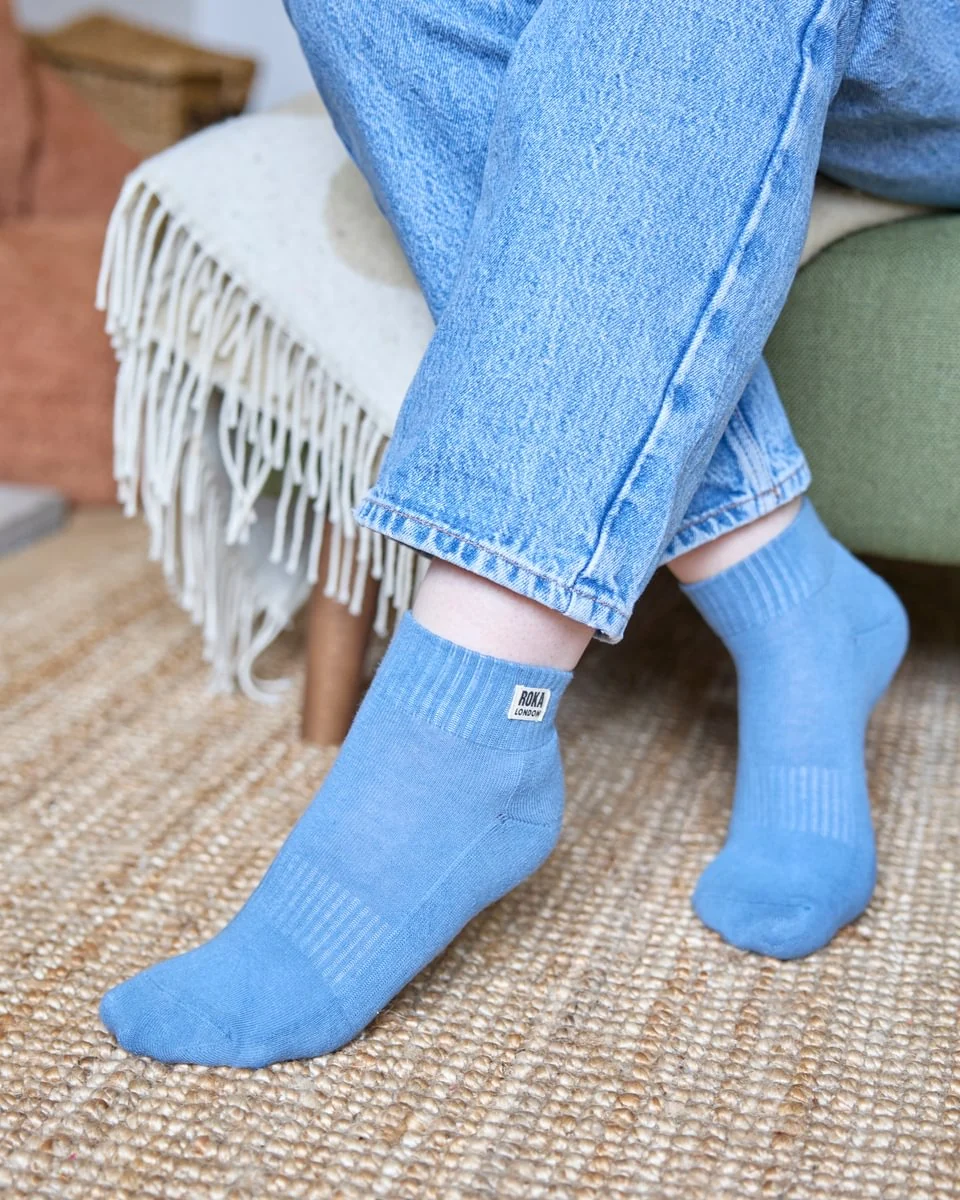 Roka London Wembley Organic Cotton Ankle Socks, Airforce - Image 5