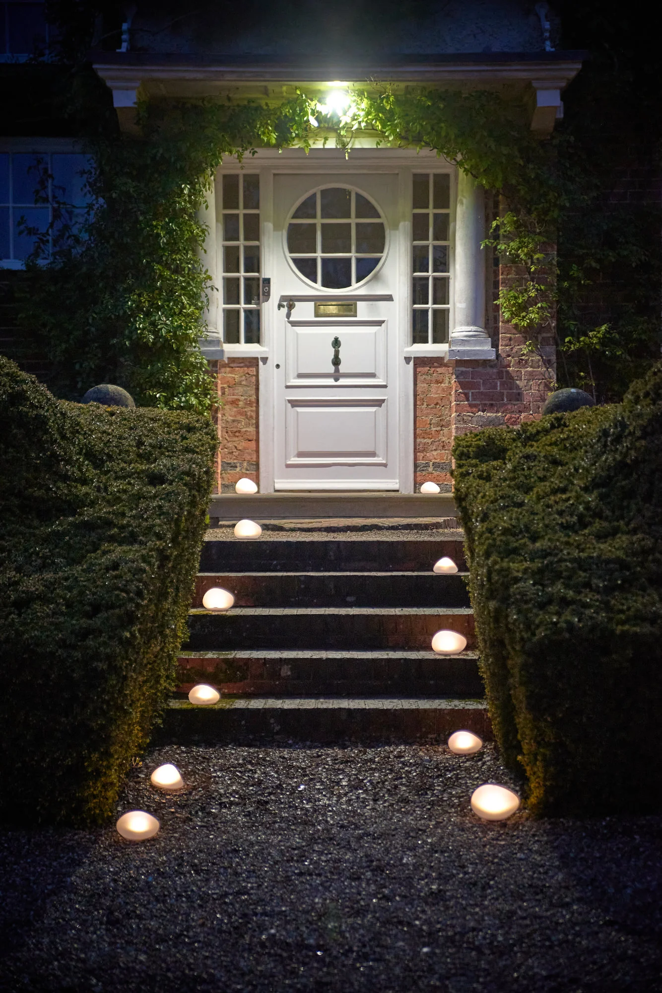 Solar Powered Glass Pebble Light - Image 5