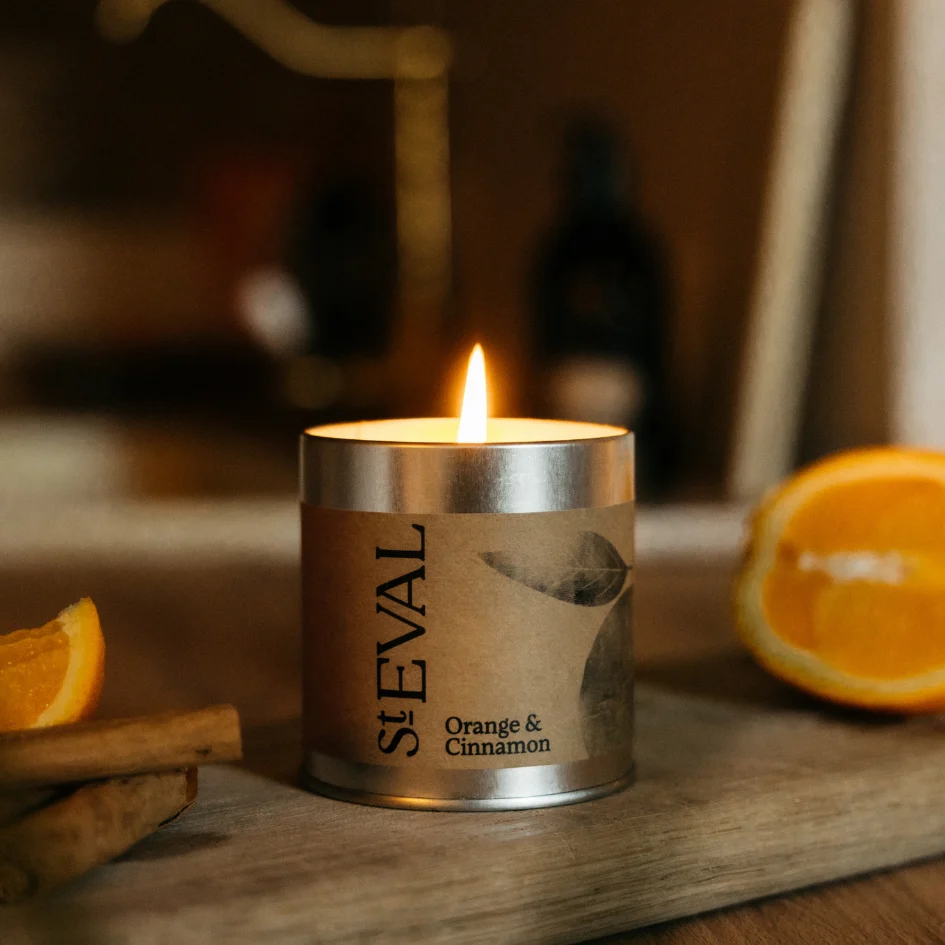 St Eval Orange & Cinnamon Scented Tin Candle - Image 3