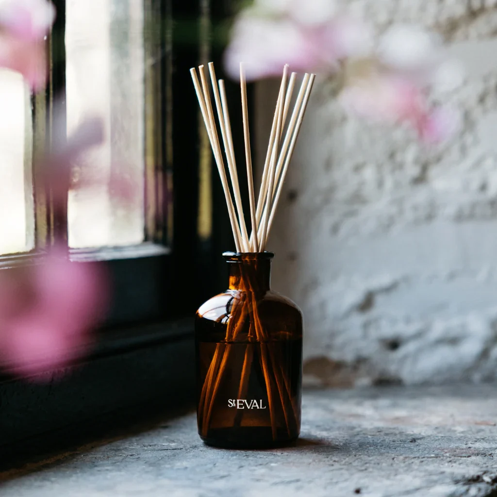 St Eval Reed Diffuser Refill, Sweet Pea - Image 3
