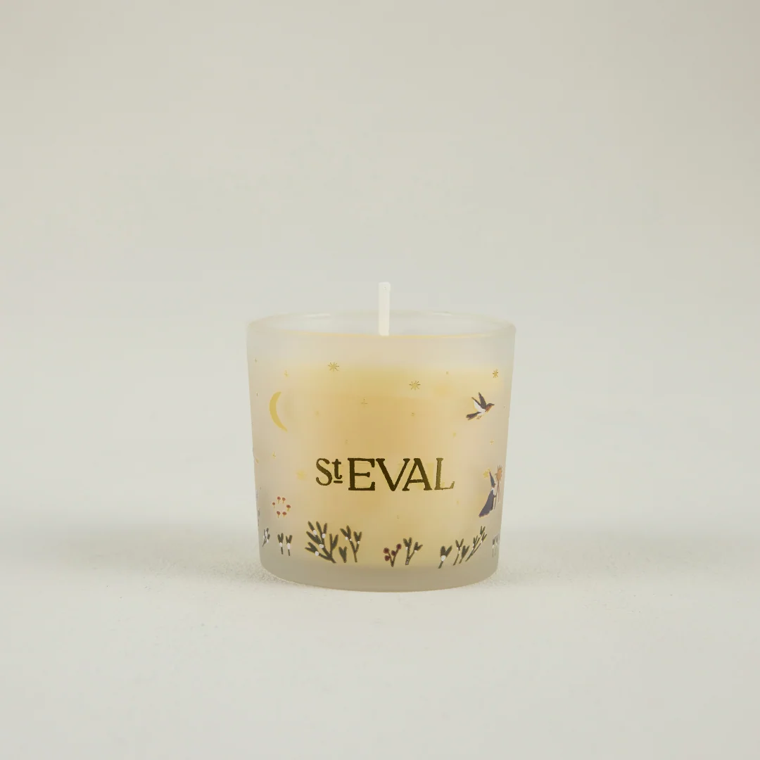St Eval Orange & Cinnamon Scented Candle, Wonderland Glass - Image 2