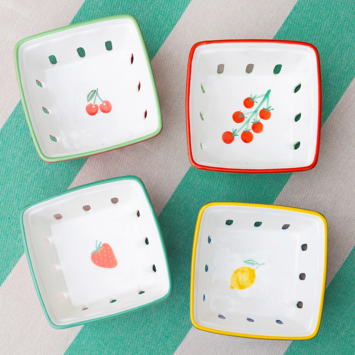 Talking Tables Bon Appetite Ceramic Punnet, Tomatoes - Image 8