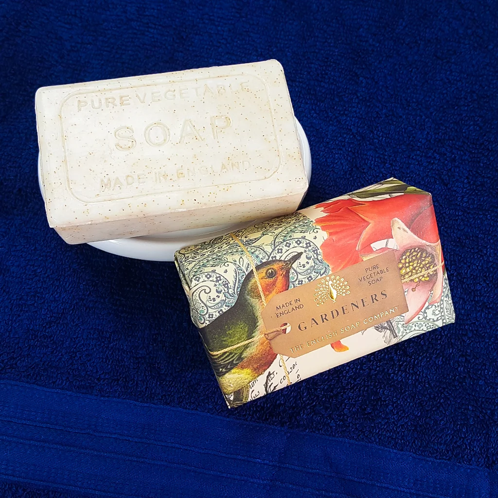 The English Soap Company Anniversary, Gardeners Exfoliating Soap - Image 4