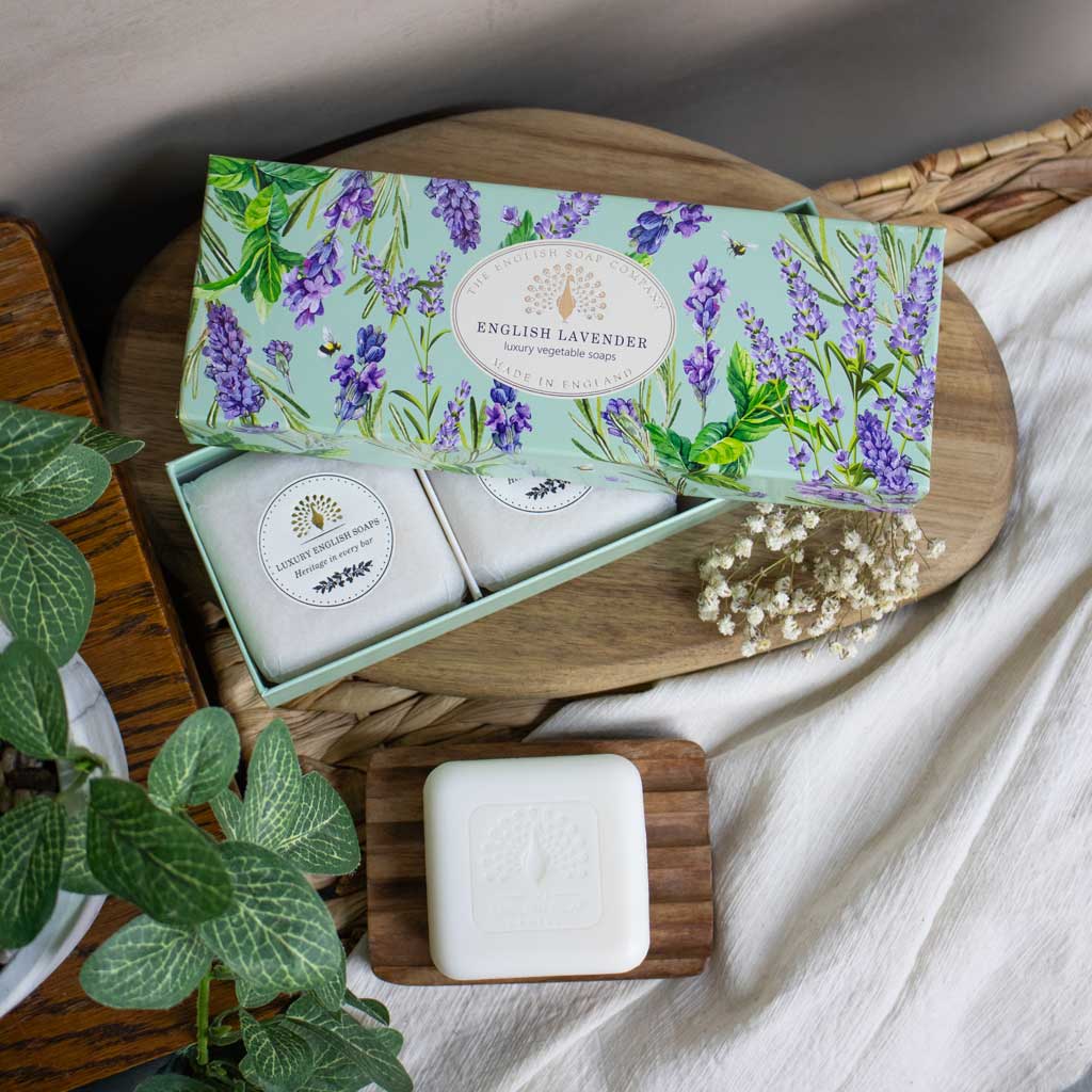 The English Soap Company Heritage Collection, English Lavender (Triple Soap Gift Box) - Image 2