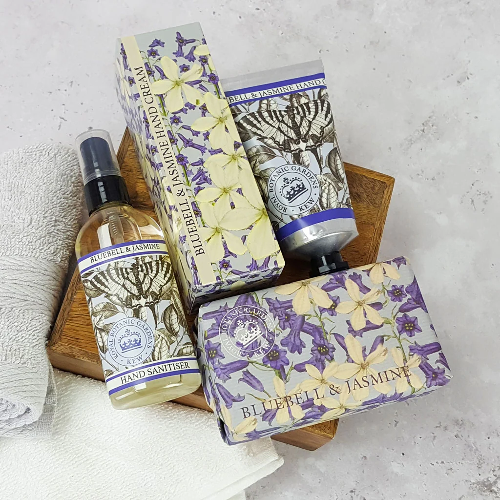 The English Soap Company Kew Gardens, Bluebell and Jasmine Soap - Image 7