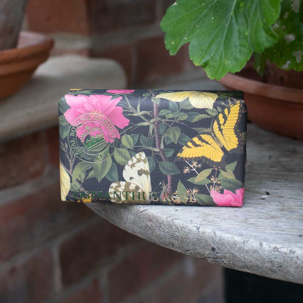 The English Soap Company Kew Gardens, Osmanthus Rose Soap - Image 2