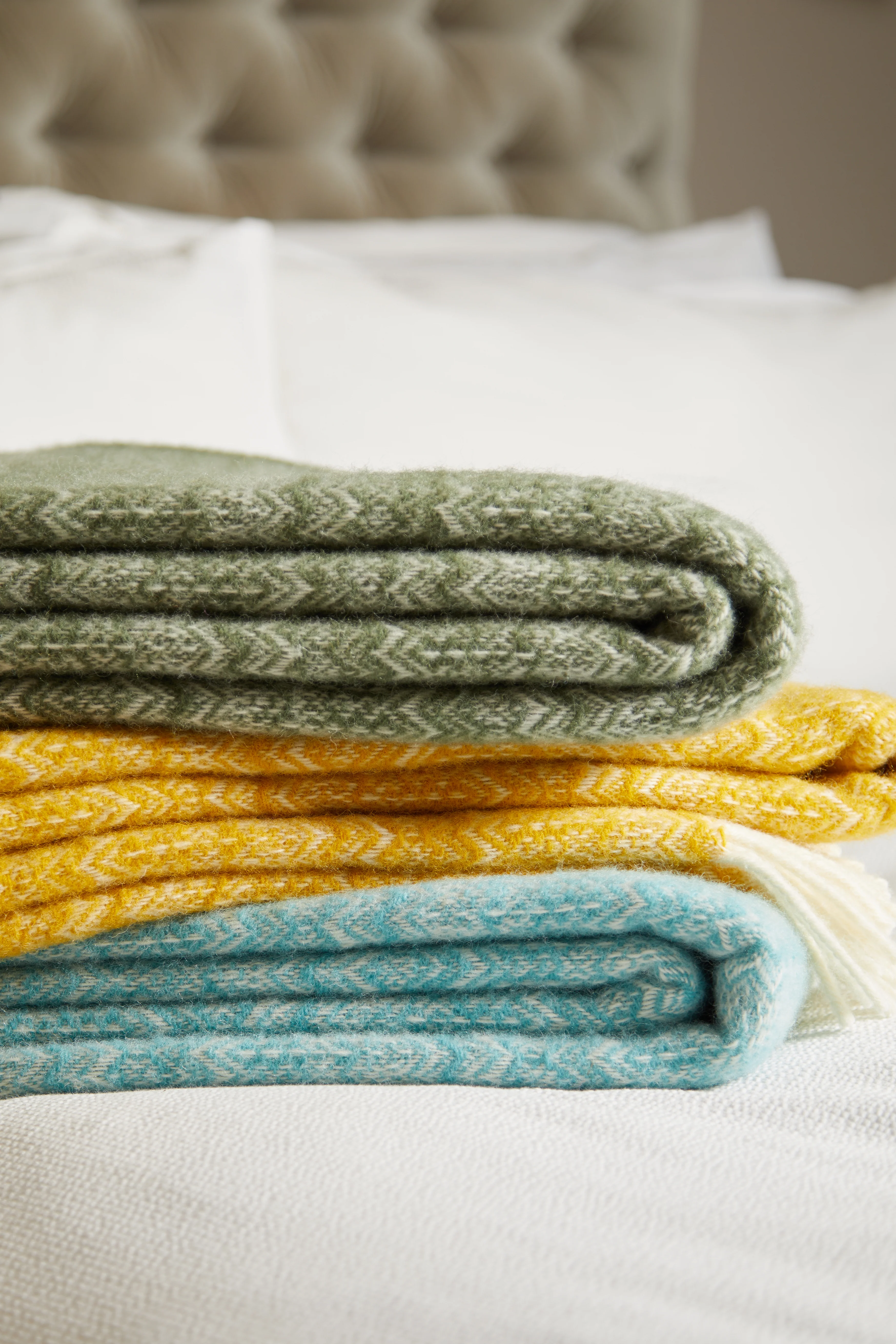 Tweedmill Fair Isle Pure New Wool Throw, Spearmint - Image 3