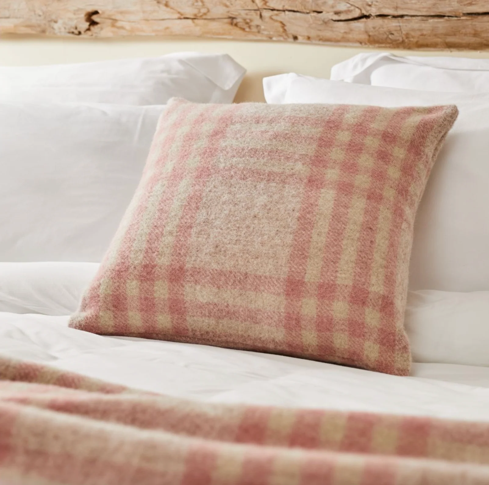 Tweedmill Hex Check Pure New Wool Throw, Dusky Pink - Image 3