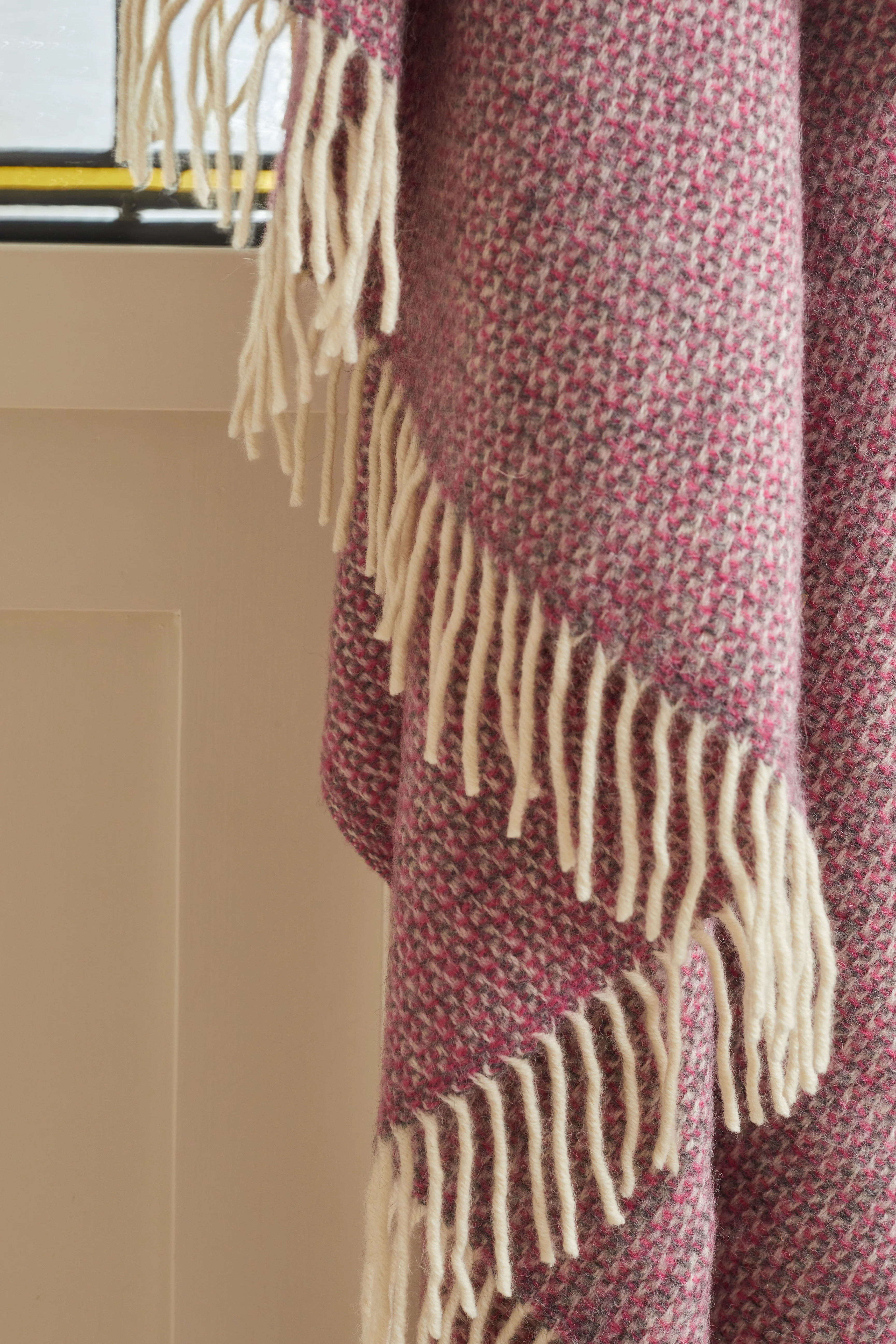 Tweedmill Illusion Pure New Wool Throw, Pink & Grey - Image 4
