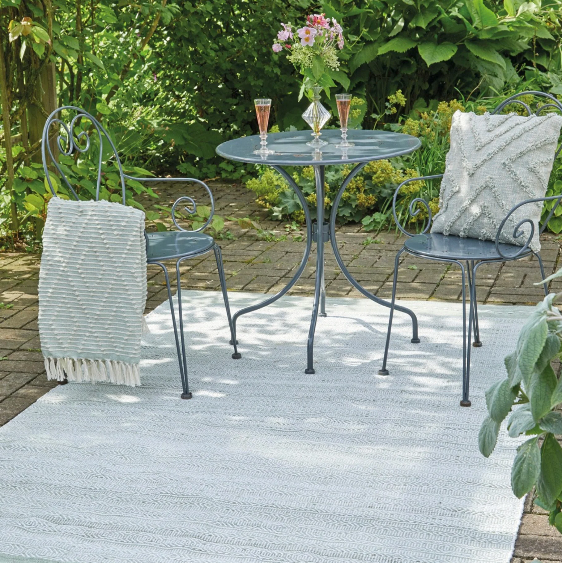 Walton & Co Diamond Weave Rug, Sage - Image 3
