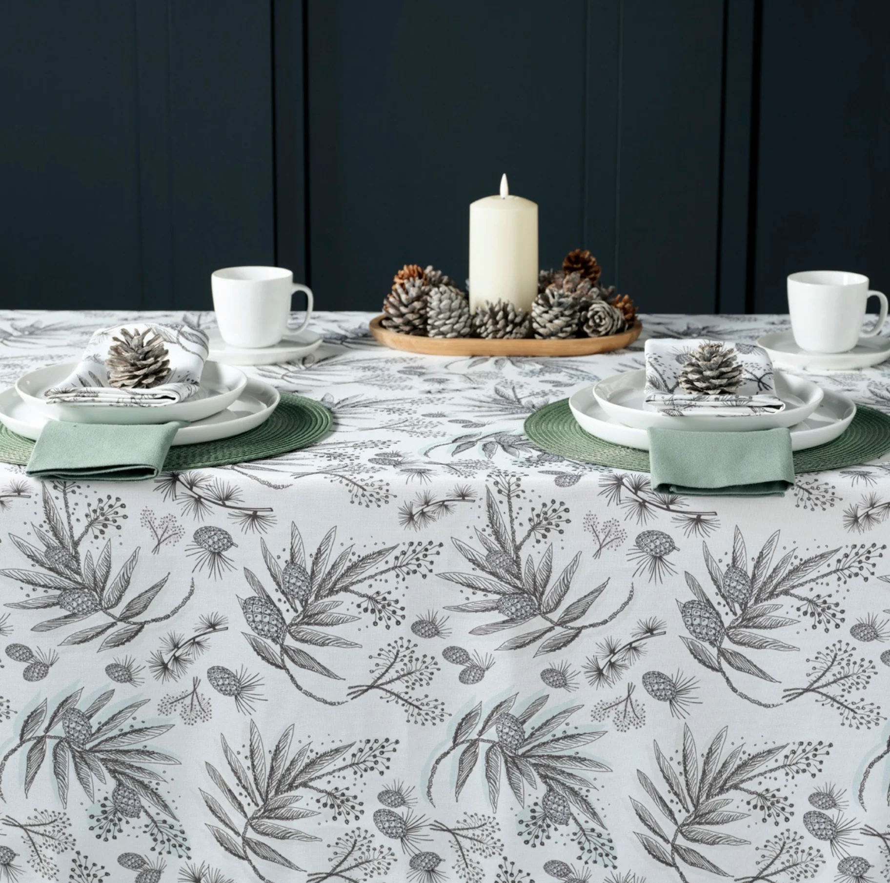 Walton & Co Larch Cotton Tablecloth - Image 3