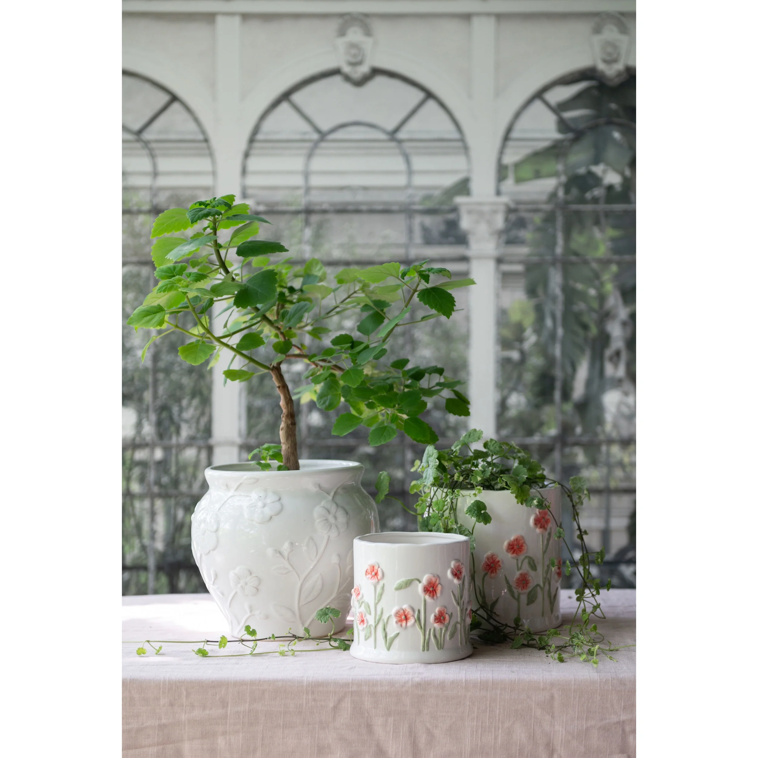 Wikholm Poppy Ceramic Plant Pot - Image 4