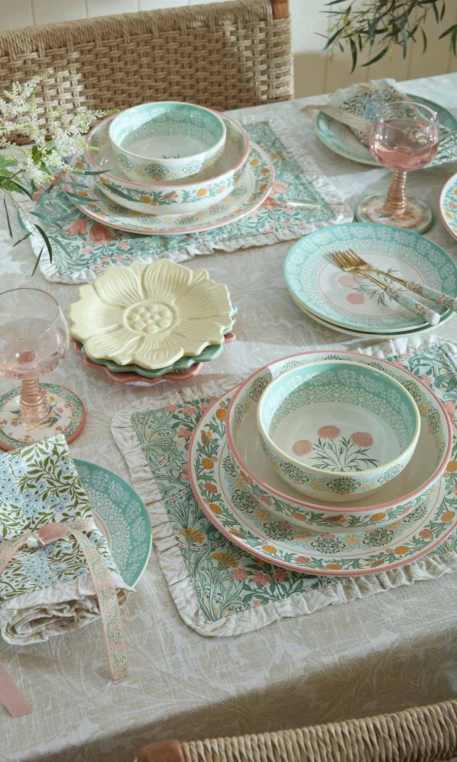 William Morris At Home Kitchen Garden Dinner Plate - Image 7