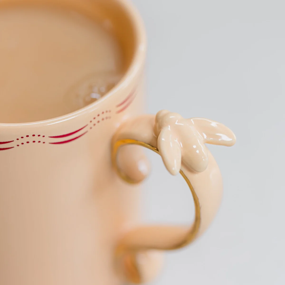 Yvonne Ellen Bee Handle Mug - Image 7