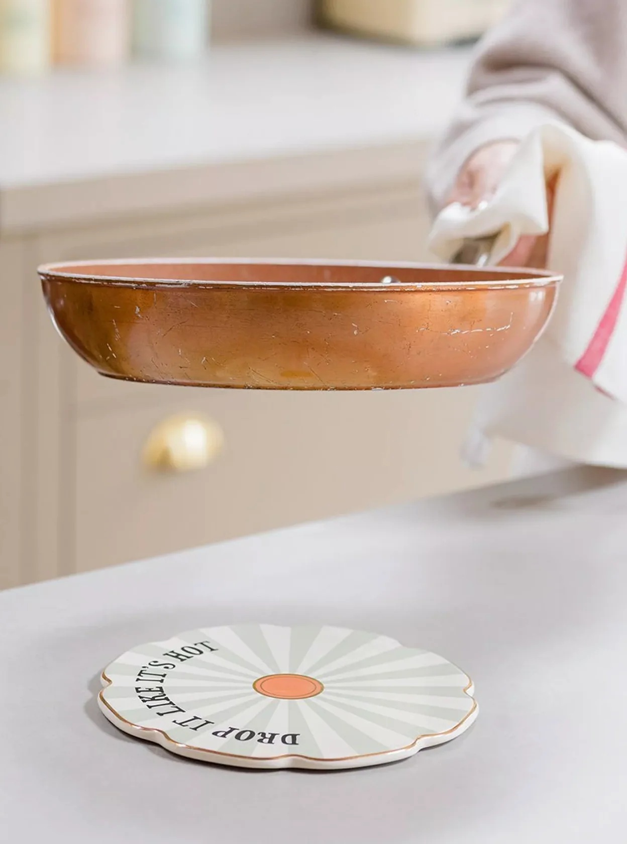 Yvonne Ellen Ceramic Trivet, Drop It Like It Hot - Image 4