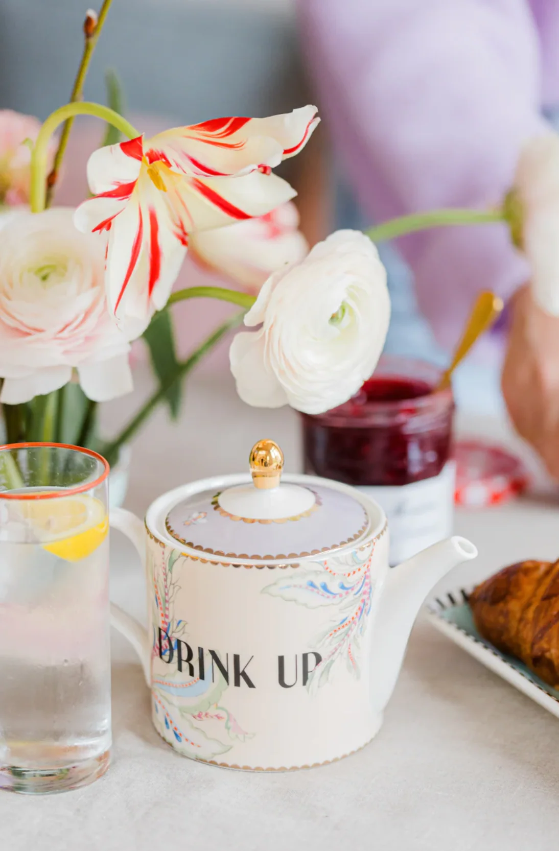 Yvonne Ellen Floral Teapot & Mug Set - Image 4