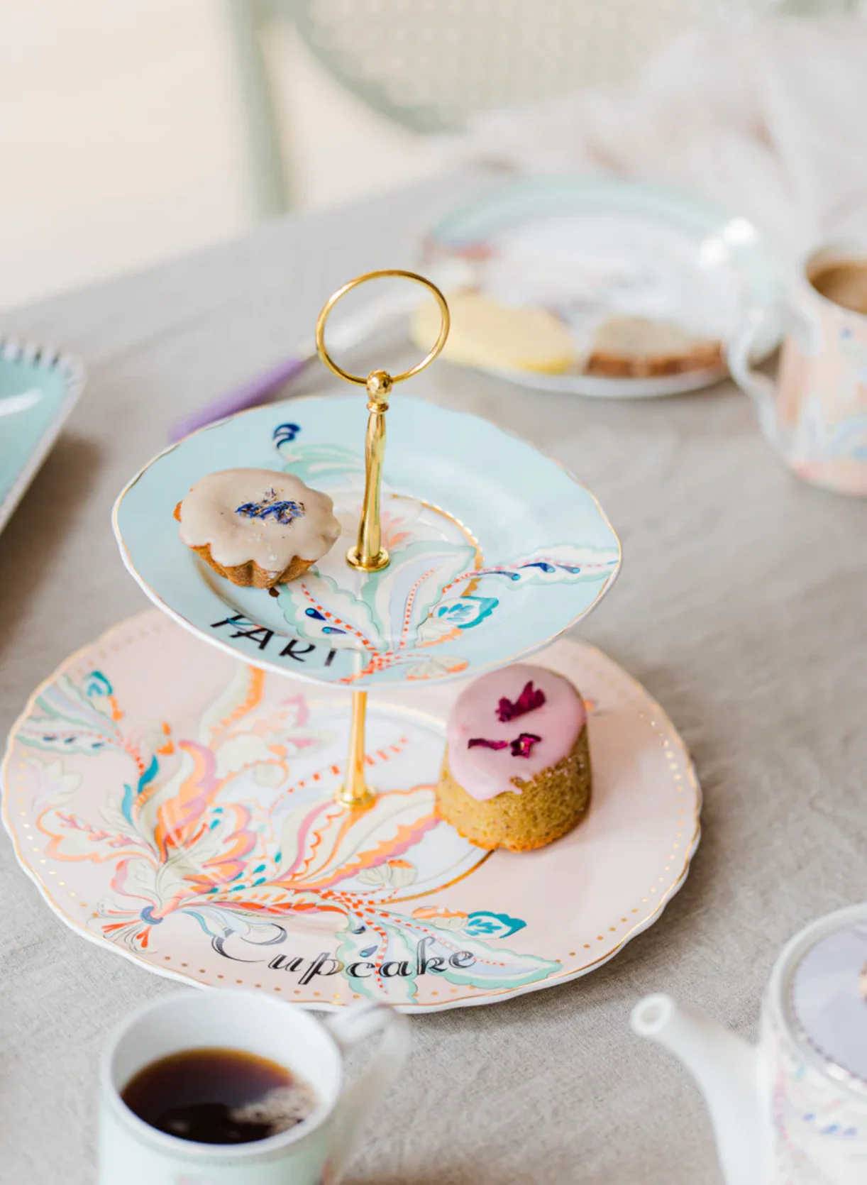Yvonne Ellen Floral Two Tier Cake Stand - Image 4