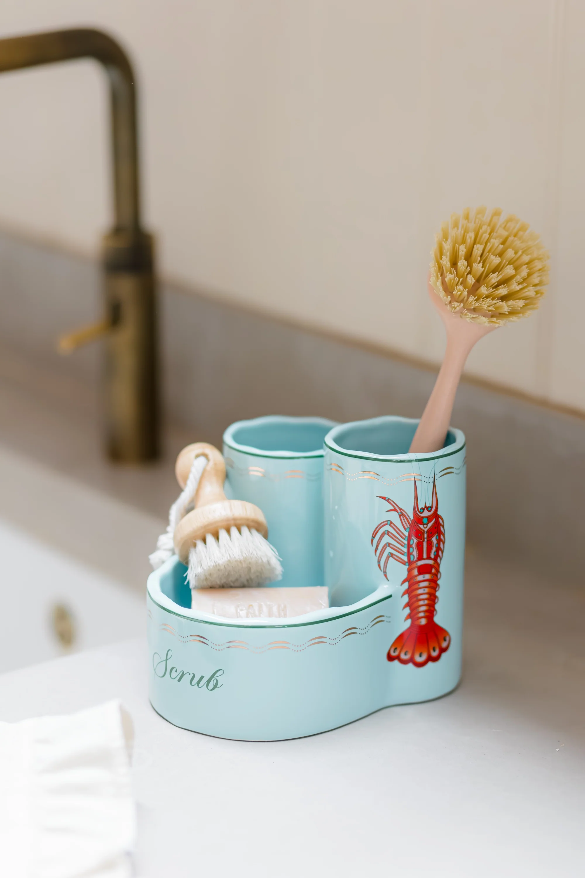 Yvonne Ellen Lobster Sink Tidy - Image 5