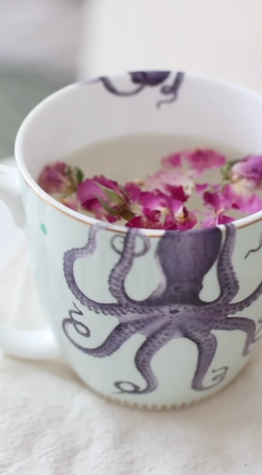 Yvonne Ellen Octopus Large Mug - Image 4