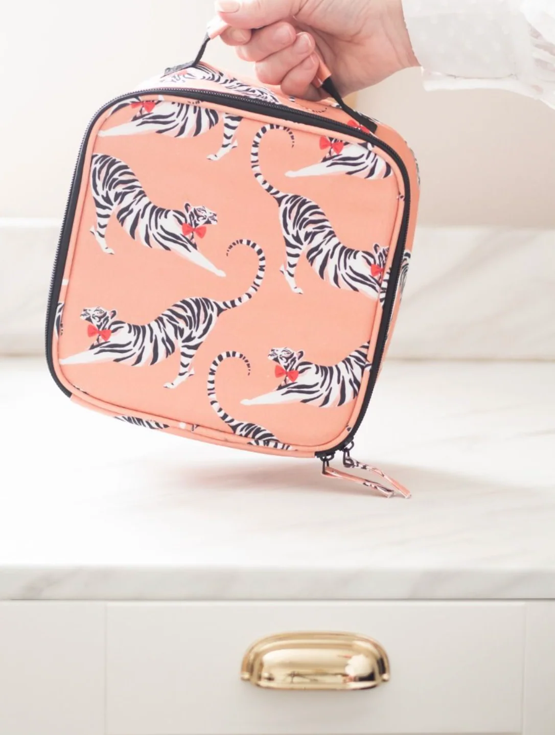 Yvonne Ellen Tiger Lunch  Bag - Image 4